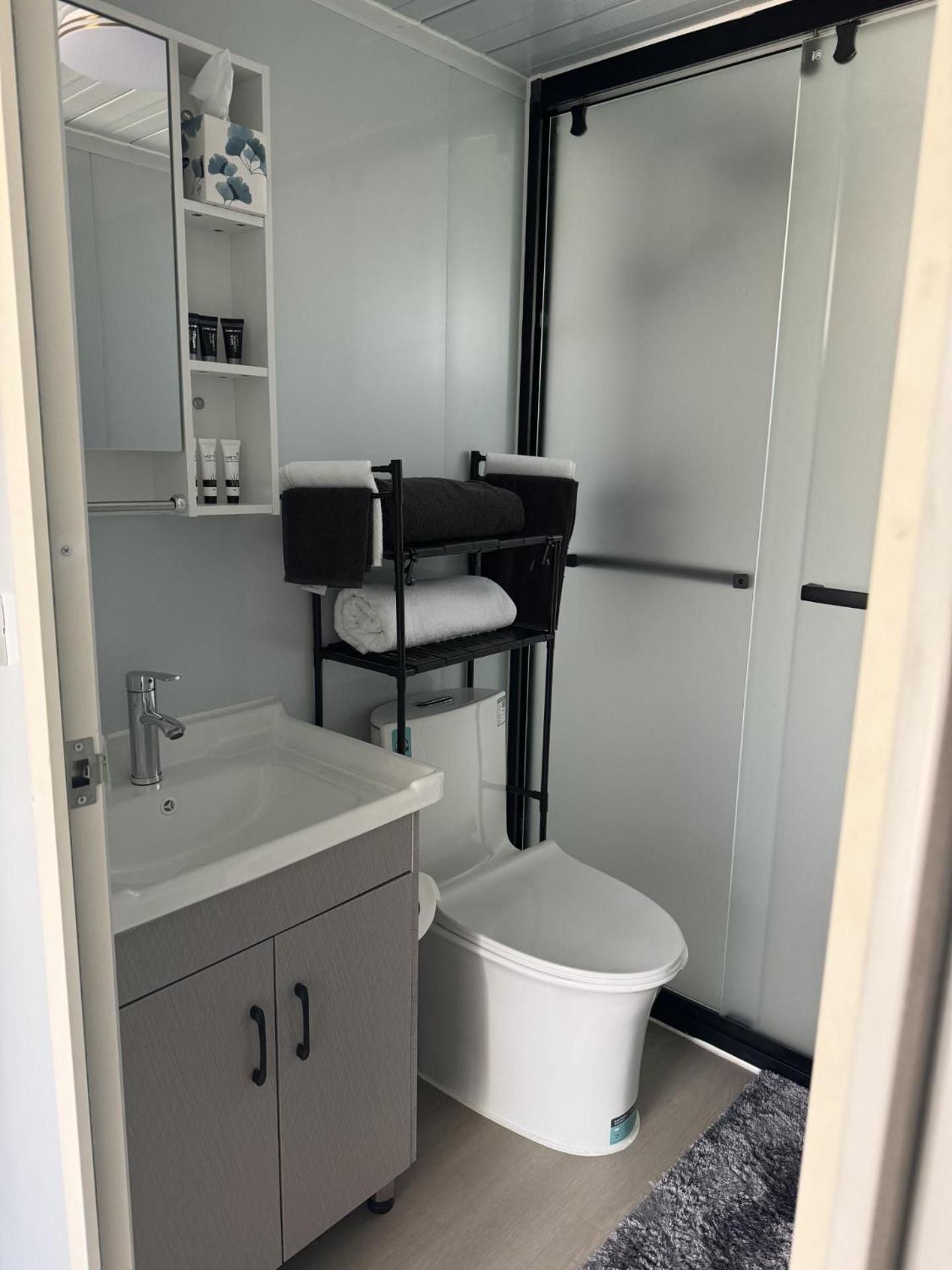 Tiny Container House Appartement Westmere Buitenkant foto